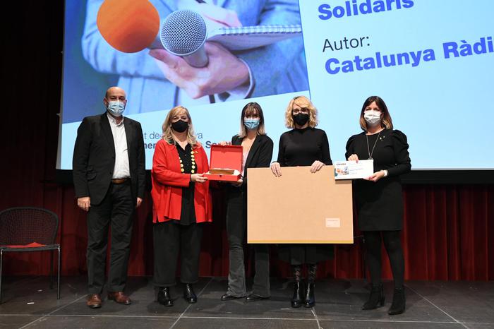 El programa Solidaris recull el Premi de Civisme als Mitjans modalitat Ràdio