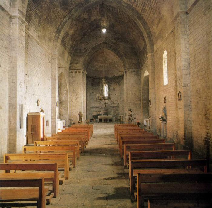 Interior de l'Església de Santa Cecília 