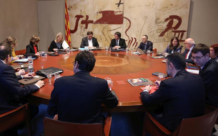 Fotografia reunió del Govern. Autor: Jordi Bedmar