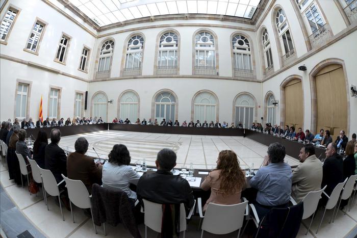 National Alliance on the Right to Decide meeting in the Parliament of Catalonia