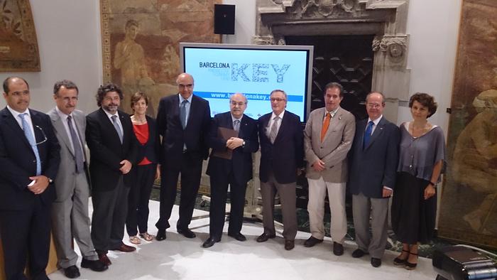 Fotografia de grup de la presentació dels projectes Barcelona KEY