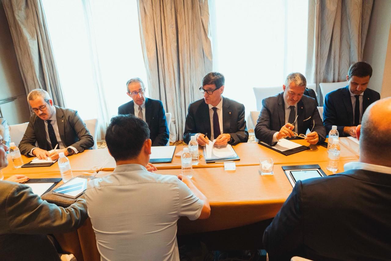 Reunió amb representants de l'empresa Dynanonic a Shanghai