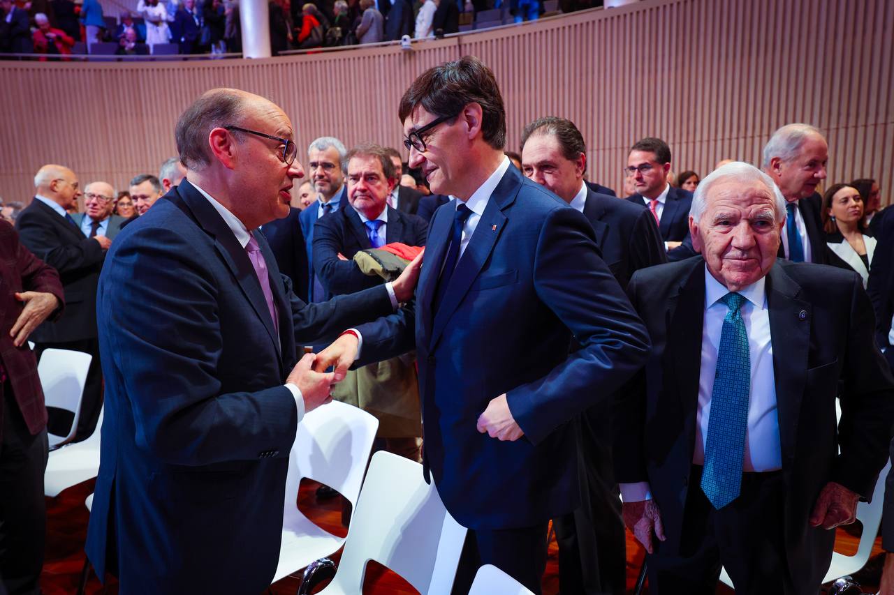 Salutació als assistents