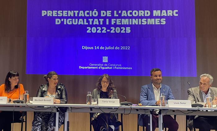 Igualtat i Feminismes finança amb 91M € el desenvolupament de les polítiques del Departament als ens locals  