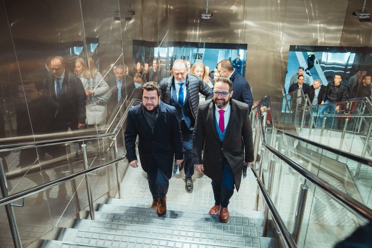 El president i el conseller Fernàndez han conegut la millora de les freqüències de trens en hora punta de la línia del Vallès de FGC