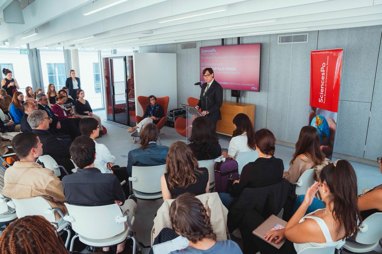 El president ha pronunciat la conferència 'For a federal Europe that lives up to its principles. Catalonia's vision in the face of the new world order' a la universitat Sciences Po de París.