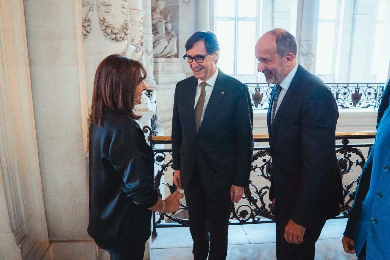 Reunió amb l'alcaldessa de París, Anne Hidalgo