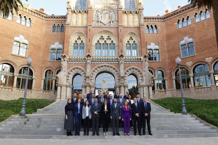 La consellera d'Acció Exterior i Unió Europea, Meritxell Serret, acompanyada dels màxims representants del Departament ha inaugurat la trobada de delegats i delegades del Govern de la Generalitat de Catalunya a l'exterior que tindrà lloc aquesta setmana a Barcelona
