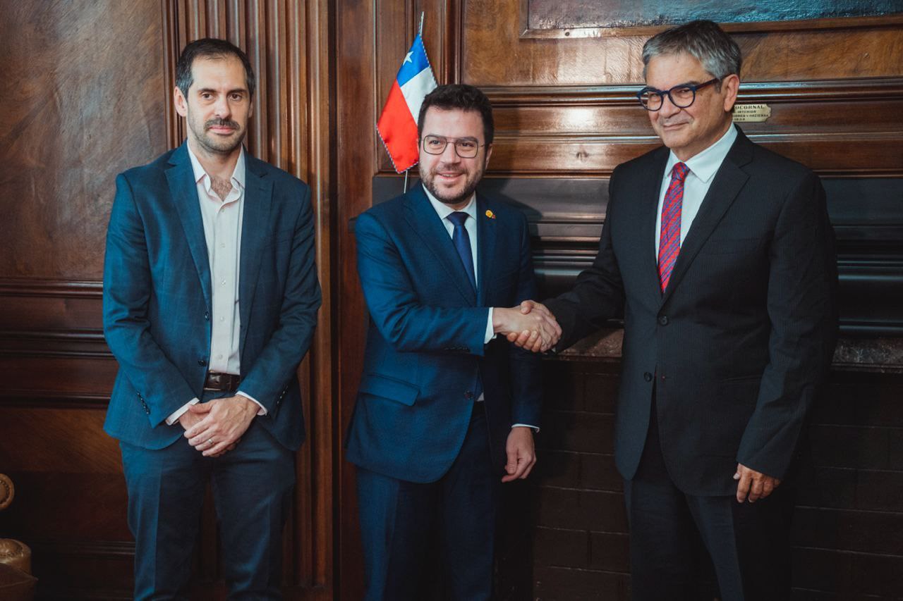Reunió amb el ministre d'Hisenda xilè, Mario Marcel, i amb el ministre d'Economia, Foment i Turisme, Nicolás Grau