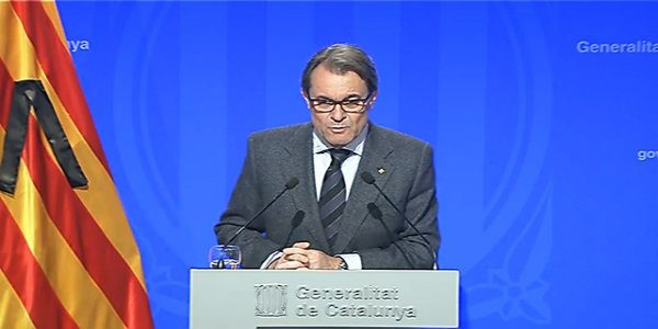 Institutional Declaration by President Mas on the Paris attacks (in Catalan, French and Spanish) 